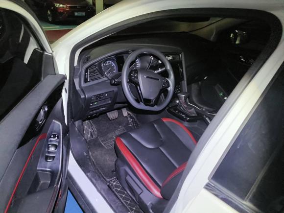 [深圳·湘D] 二手启辰启辰D602018款 1.6L CVT智联精英版