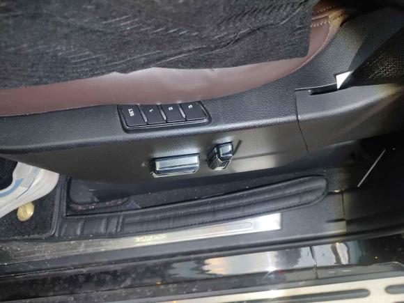 [广州·粤A] 二手北京北京BJ802020款 3.0T 自动至尊版