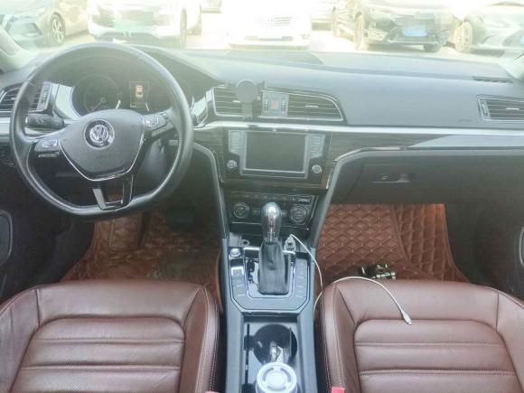 [广州·粤K] 二手大众凌渡2015款 330TSI DSG豪华版