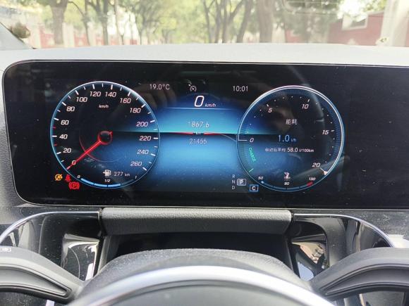 [上海·沪B] 二手奔驰奔驰GLA2020款 GLA 200