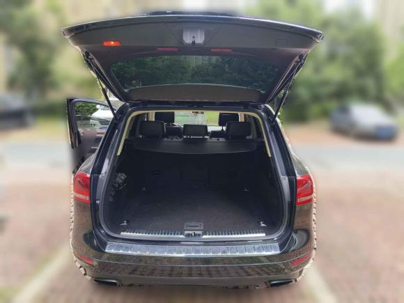 [合肥·皖A] 二手大众途锐2011款 3.0TSI 高配型