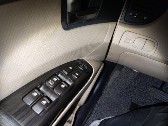 [广州·粤A] 二手起亚狮跑2012款 2.0L 自动两驱版GL