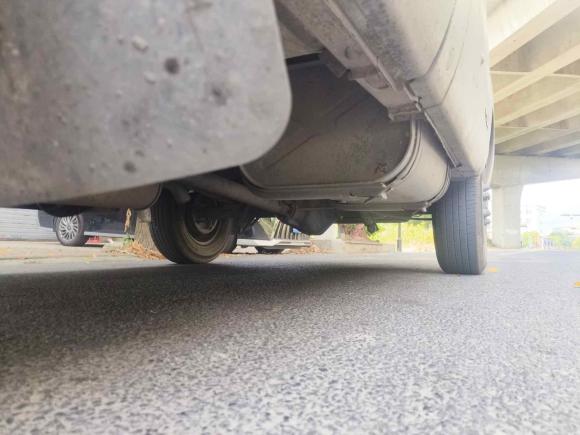 [杭州·浙A] 二手依维柯依维柯褒迪2012款 2.5T-A32 基本型