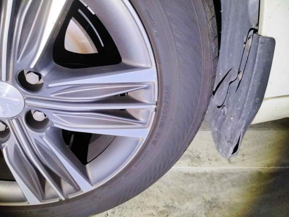 [苏州·苏E] 二手标致标致3082016款 1.6L 手动时尚版