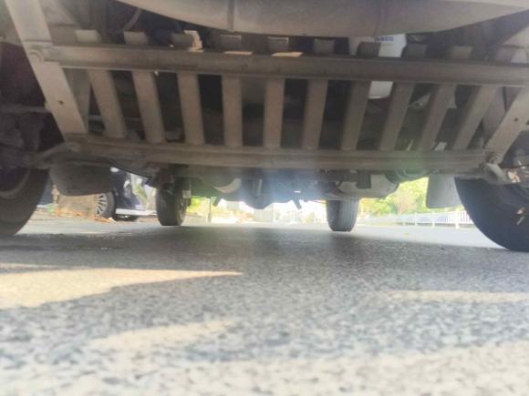 [杭州·浙A] 二手依维柯依维柯褒迪2012款 2.5T-A32 基本型