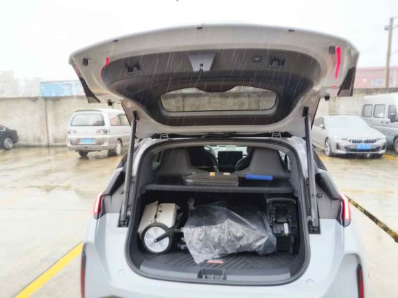 [上海·沪A] 二手极氪极氪X2023款 后驱YOU版 4座