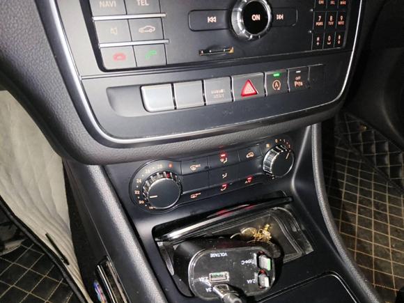 [无锡·苏B] 二手奔驰奔驰CLA2017款 CLA 200 动感型