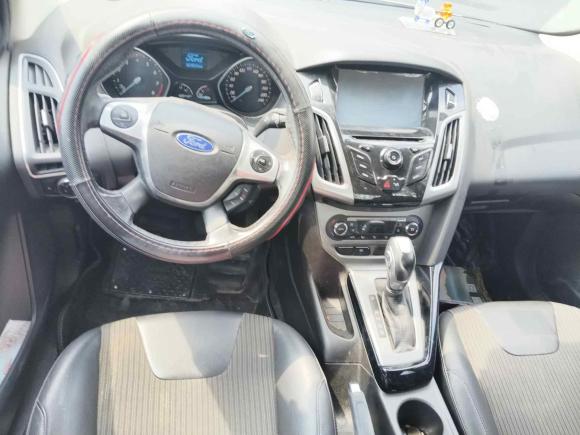 [常州·苏A] 二手福特福克斯2012款 三厢 1.6L 自动风尚型