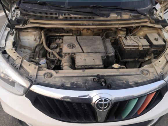 [青岛·鲁B] 二手中华中华V32016款 1.5L 手动智能型