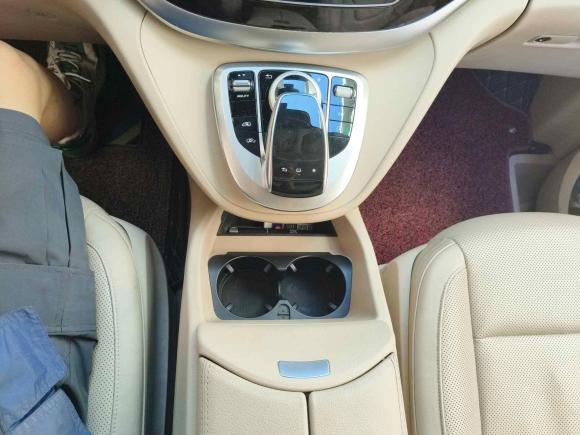 [南通·鲁U] 二手奔驰奔驰V级2016款 V 260 尊贵版