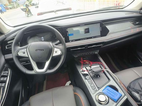 [广州·粤A] 二手长安欧尚长安欧尚X7 PLUS2022款 1.5T 蓝鲸版自动智尊型