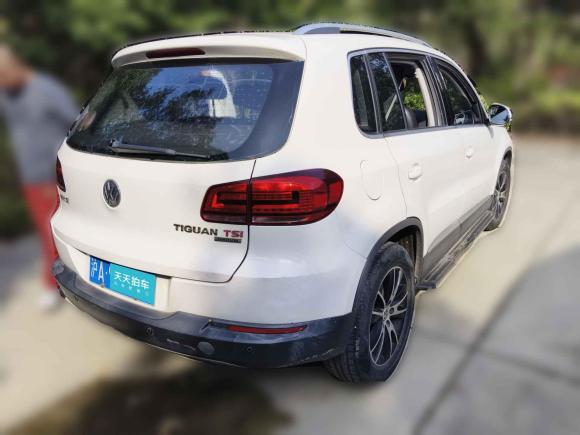 [上海·沪A] 二手大众途观2013款 2.0TSI 自动四驱豪华版