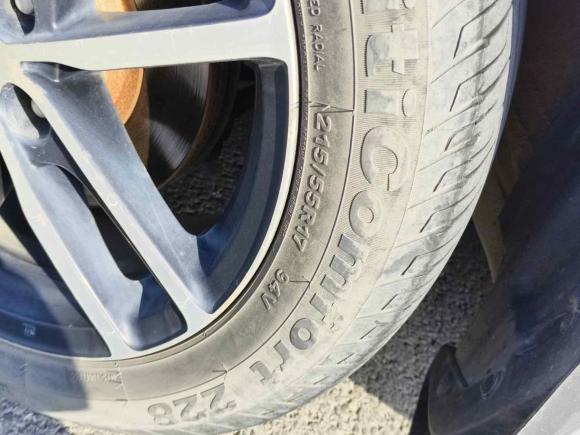 [上海·沪C] 二手奔腾奔腾X402017款 1.6L 自动豪华型