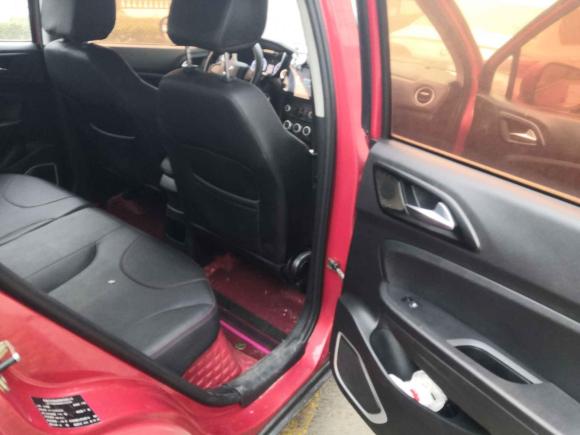 [西安·陕G] 二手中华中华V32016款 1.5L 自动舒适型