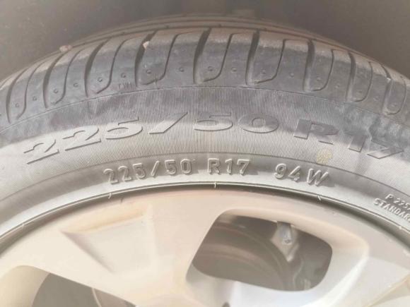 [北京·京A] 二手宝马宝马X12012款 sDrive18i 豪华型