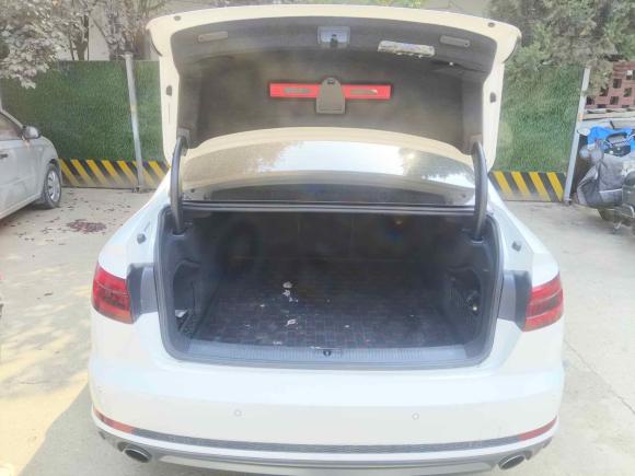 [西安·陕A] 二手奥迪奥迪A4L2018款 30周年年型 40 TFSI 进取型