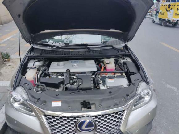 [成都·川A] 二手雷克萨斯雷克萨斯CT2017款 CT200h 精英版 单色 国VI