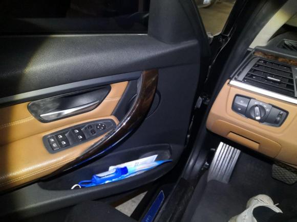 [上海·沪E] 二手宝马宝马3系2013款 320Li 豪华设计套装