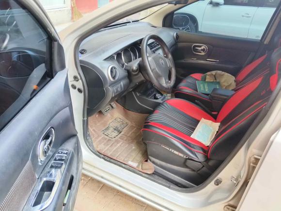 [济南·鲁A] 二手日产骊威2010款 劲锐版 1.6L 自动标准型