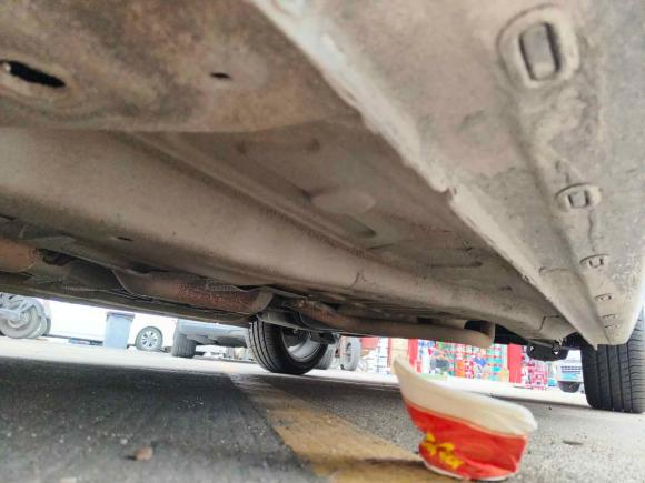 [广州·粤E] 二手奇瑞艾瑞泽52017款 1.5L CVT尊贵版