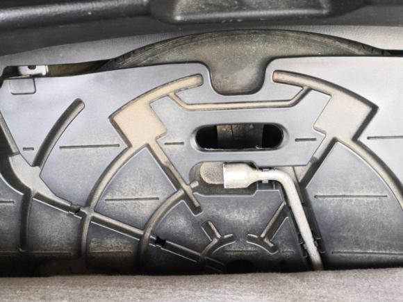 [上海·沪A] 二手马自达马自达62008款 2.0L 自动时尚型