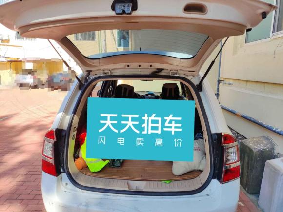 [青岛·鲁B] 二手起亚佳乐2011款 1.6L 5座自动舒适版