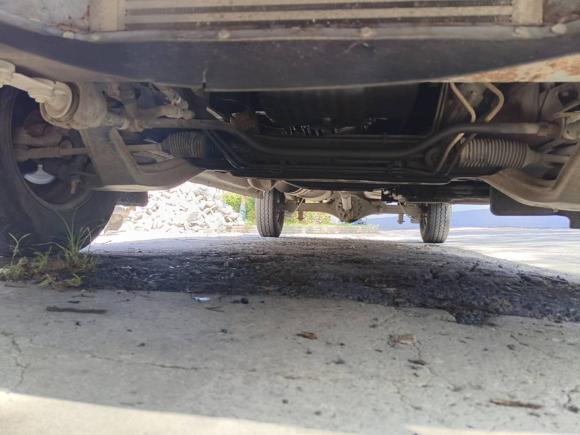 [上海·沪C] 二手福特经典全顺2013款 2.8T柴油冰白物流车长轴中顶JX493ZLQ4