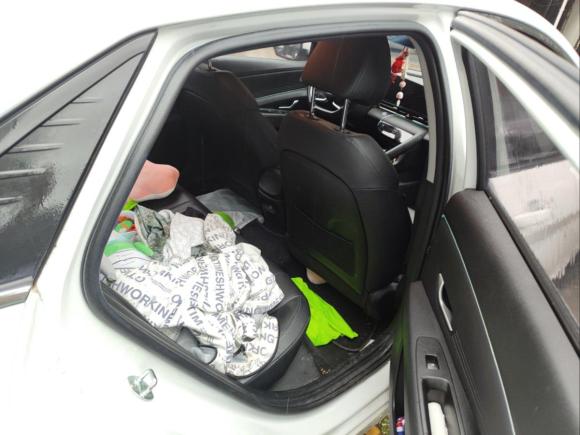 [南通·苏F] 二手现代伊兰特2021款 1.5L CVT LUX尊贵版