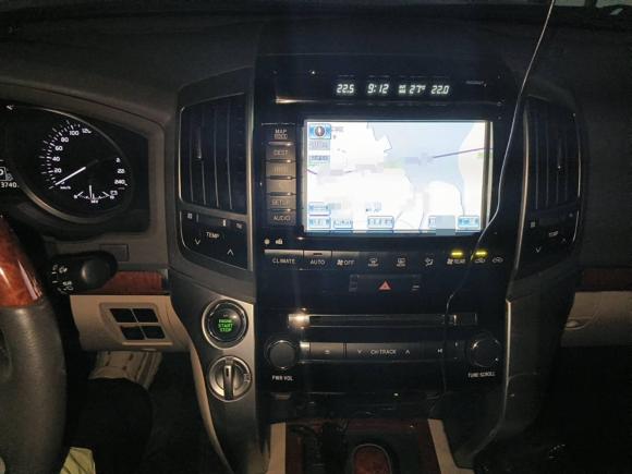 [青岛·鲁U] 二手丰田兰德酷路泽2012款 4.6L 自动VX-R