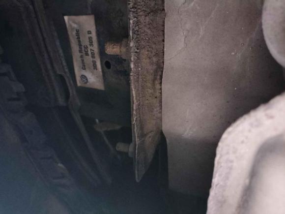 [南昌·赣A] 二手大众辉腾2011款 3.6L V6 5座加长舒适版