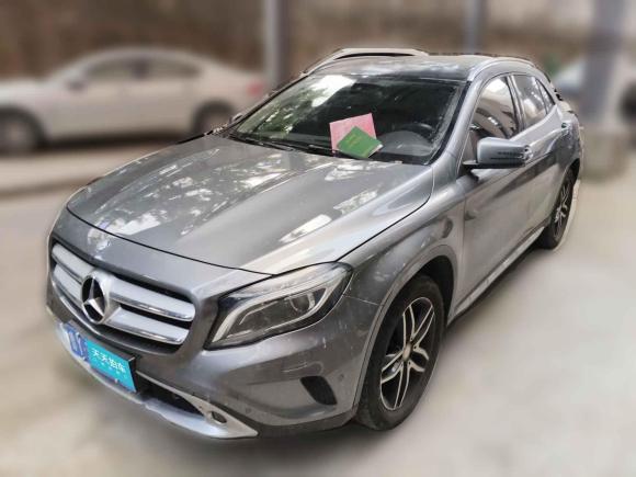奔馳奔馳GLA2016款 GLA 220 4MATIC 時尚型「青島二手車」「天天拍車」
