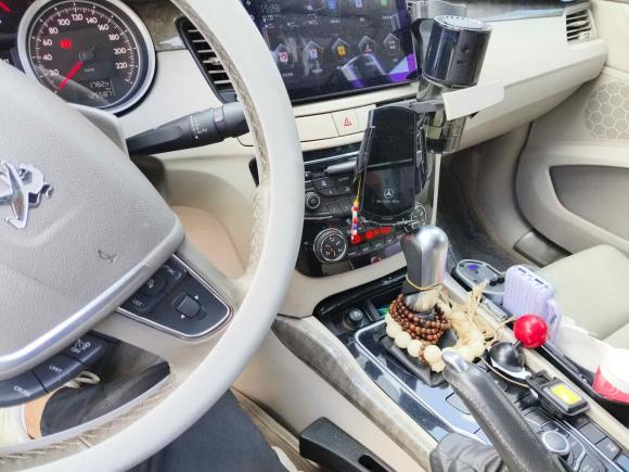 [南昌·赣A] 二手标致标致5082011款 2.3L 自动旗舰版