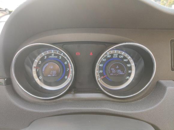 [无锡·苏B] 二手长城长城C302013款 1.5L 手动豪华型