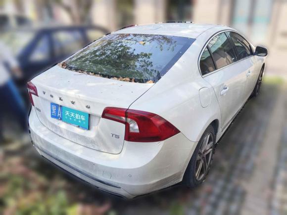 [嘉兴·黑A] 二手沃尔沃沃尔沃S602014款 S60L T5 智驭版
