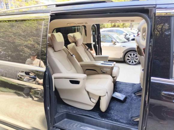 [上海·沪B] 二手奔驰奔驰V级2021款 V 260 尊贵版