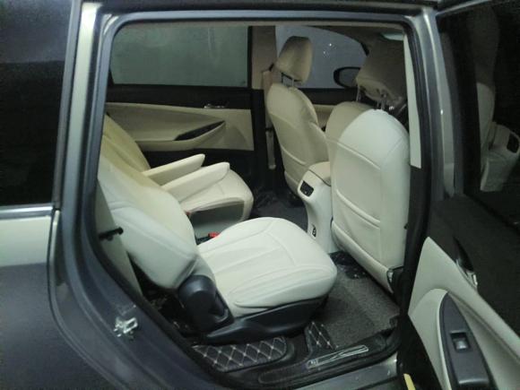 [无锡·苏B] 二手别克别克GL62018款 18T 6座精英型