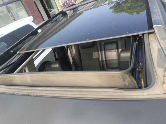 [常州·粤B] 二手路虎神行者22012款 2.2T SD4 SE柴油版