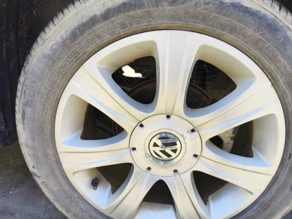 [上海·苏F] 二手大众朗逸2011款 1.6L 自动品雅版