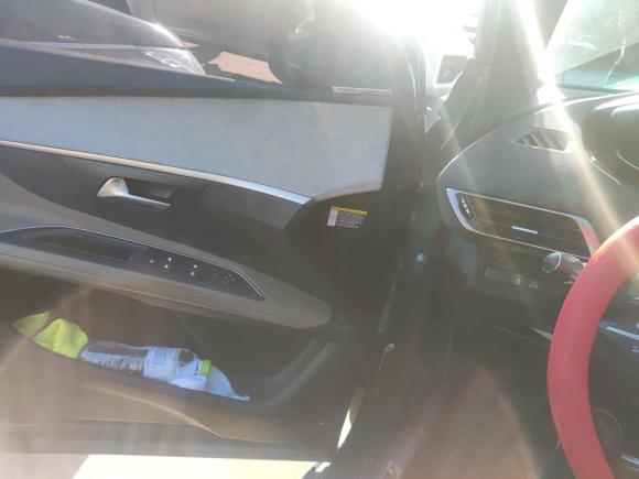 [青岛·鲁B] 二手标致标致50082017款 380THP 7座豪华GT版