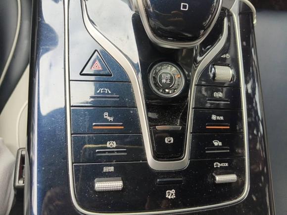 [上海·沪A] 二手比亚迪秦PLUS2021款 EV 500KM 尊贵型