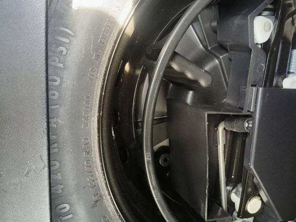 [广州·粤W] 二手奔驰奔驰E级2010款 E 300 L 时尚型