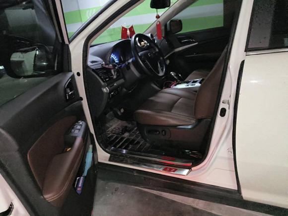 [佛山·粤L] 二手比亚迪比亚迪S72015款 2.0T 升级版 自动尊贵型