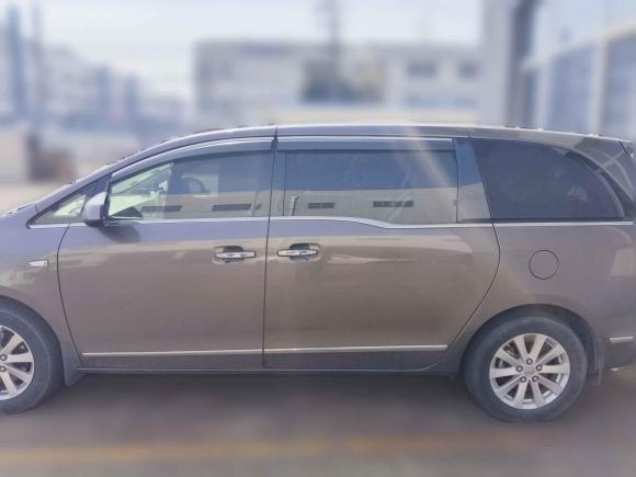 [无锡·苏B] 二手别克别克GL82017款 25S 尊贵型 国V