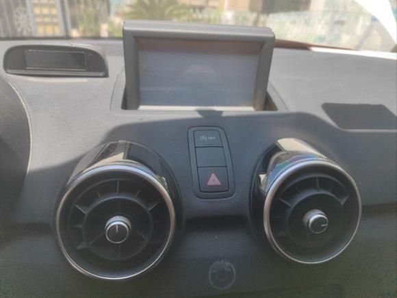 [上海·沪C] 二手奥迪奥迪A12012款 1.4 TFSI Urban