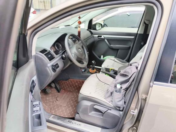 [成都·川A] 二手大众途安2015款 1.4T 手动风尚版5座