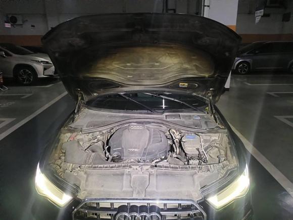 [广州·粤A] 二手奥迪奥迪A6L2018款 30周年年型 35 TFSI 时尚型