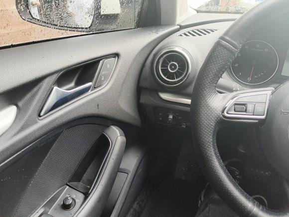 [温州·浙C] 二手奥迪奥迪A32015款 Sportback 35 TFSI 百万纪念智领型