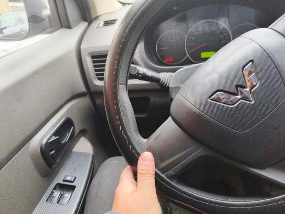 [宁波·浙B] 二手五菱汽车五菱宏光2018款 1.2L 经典款S基本型