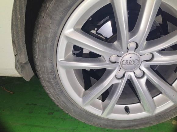 [杭州·浙A] 二手奥迪奥迪A32016款 Limousine 35 TFSI 风尚型