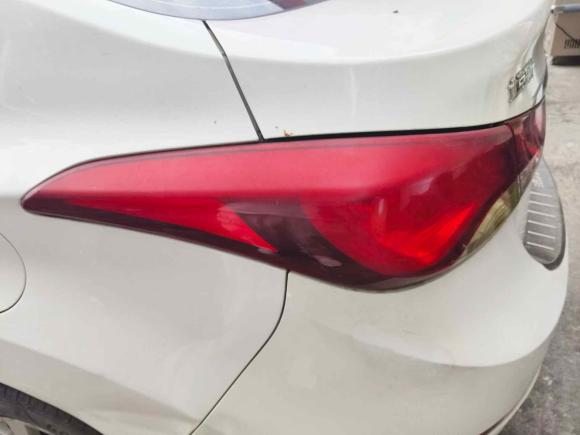 [广州·粤A] 二手现代朗动2016款 1.6L 自动尊贵型